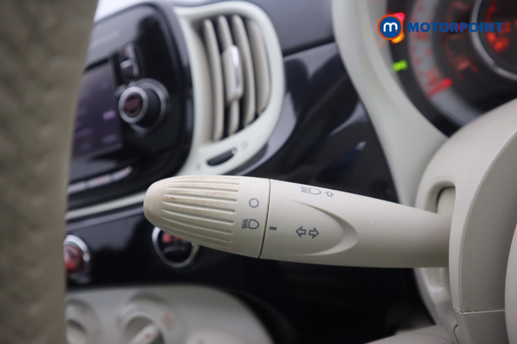 Fiat 500 Lounge Manual Petrol Hatchback - Stock Number (1577000) - 7th supplementary image