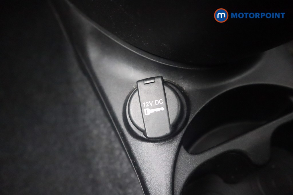 Fiat 500 Lounge Manual Petrol Hatchback - Stock Number (1577000) - 16th supplementary image