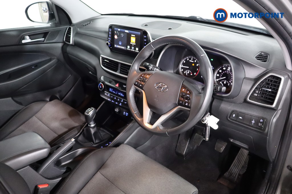 Hyundai Tucson Se Nav Manual Petrol SUV - Stock Number (1579489) - 1st supplementary image
