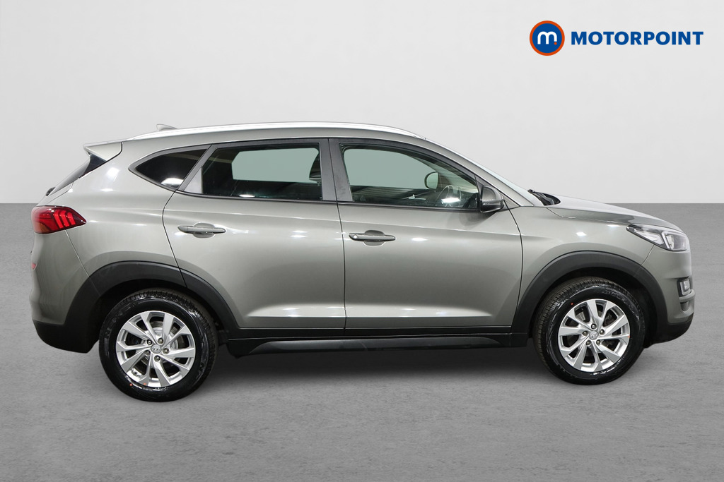Hyundai Tucson Se Nav Manual Petrol SUV - Stock Number (1579489) - Drivers side