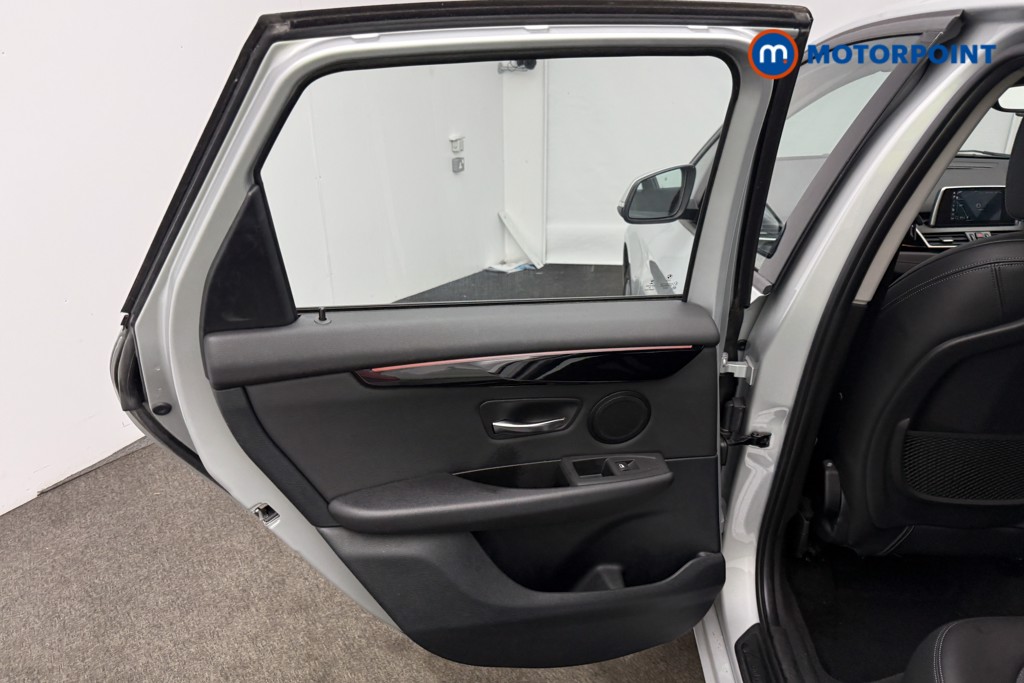 BMW 2 Series Sport Automatic Petrol Estate - Stock Number (1580788) - 7th supplementary image