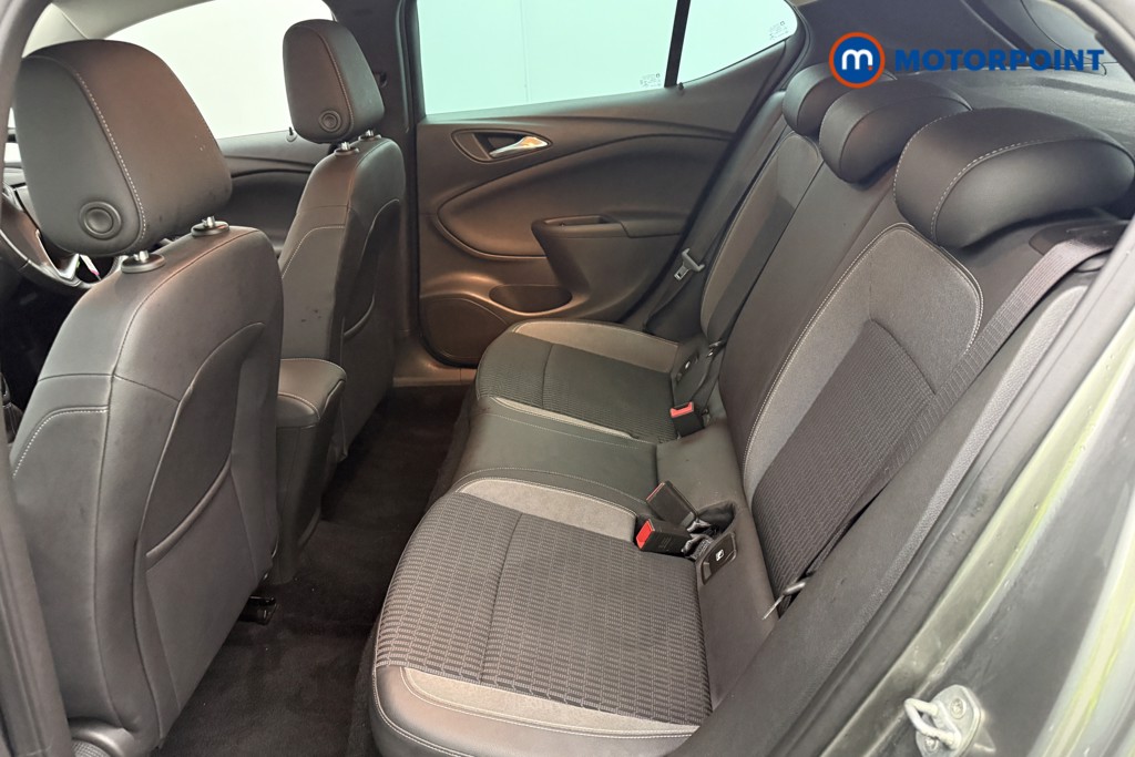 Vauxhall Astra Griffin Edition Manual Petrol Hatchback - Stock Number (1581689) - 4th supplementary image