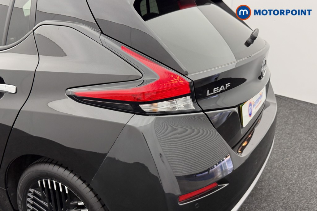 Nissan Leaf N-Connecta Automatic Electric Hatchback - Stock Number (1581940) - 26th supplementary image