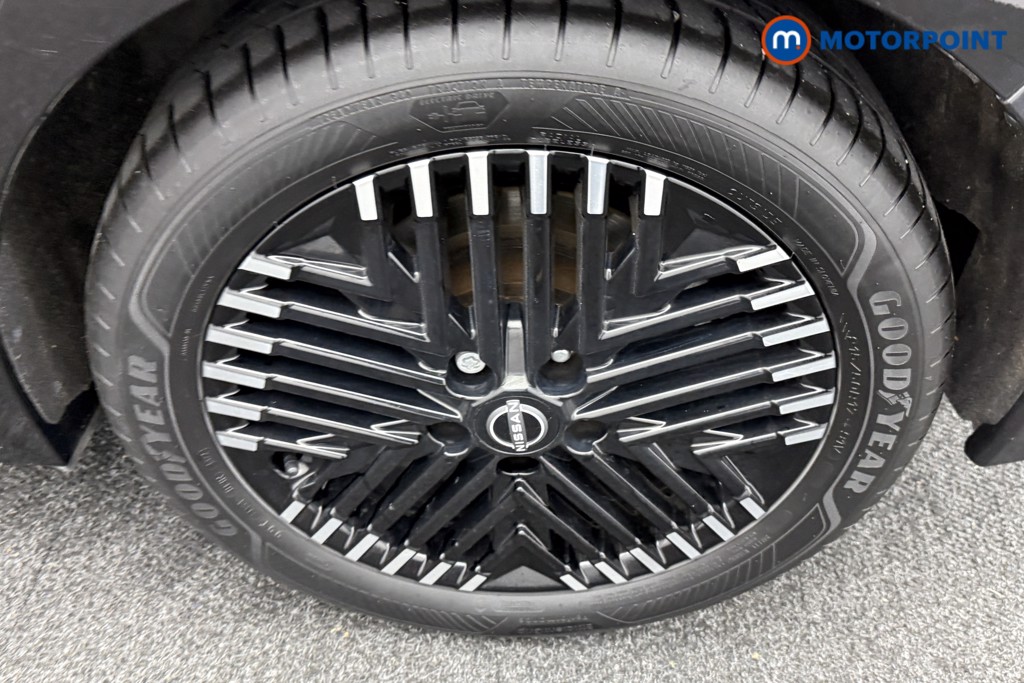 Nissan Leaf N-Connecta Automatic Electric Hatchback - Stock Number (1581940) - 30th supplementary image