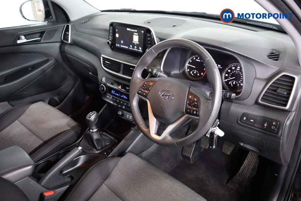Hyundai Tucson Se Nav Manual Petrol SUV - Stock Number (1585458) - 1st supplementary image