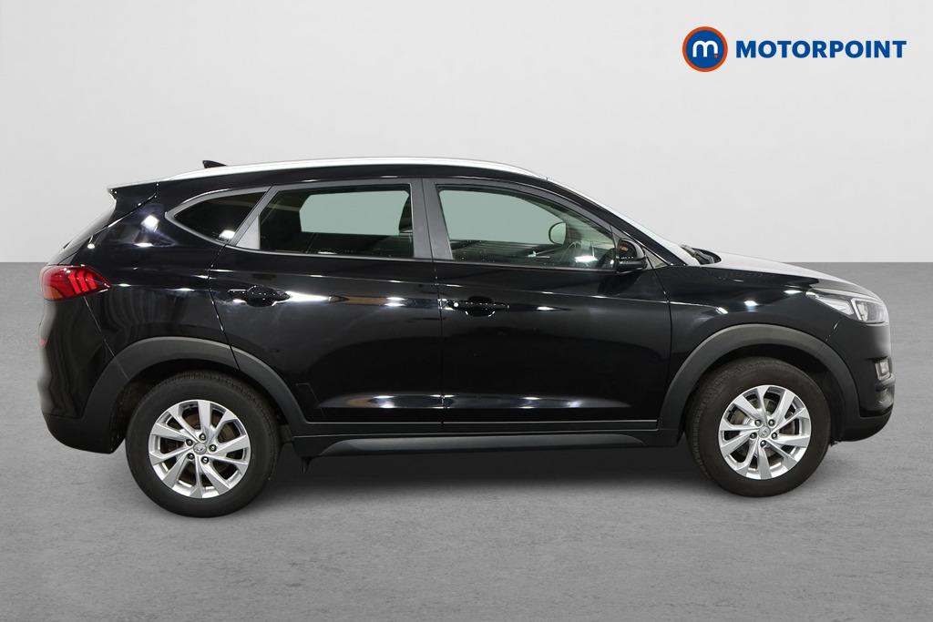 Hyundai Tucson Se Nav Manual Petrol SUV - Stock Number (1585458) - Drivers side