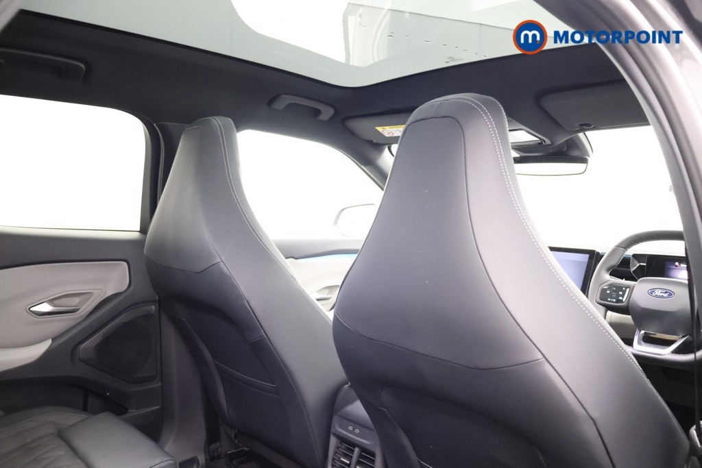 Ford Explorer Premium Automatic Electric SUV - Stock Number (1586087) - 19th supplementary image