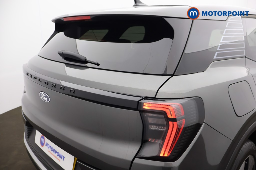 Ford Explorer Premium Automatic Electric SUV - Stock Number (1586087) - 25th supplementary image