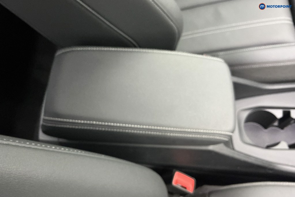 Audi Q4 Sport Automatic Electric SUV - Stock Number (1586176) - 13th supplementary image