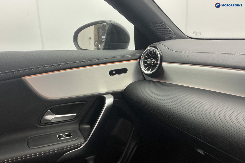 Mercedes-Benz CLA Amg Line Automatic Petrol Coupe - Stock Number (1586323) - 17th supplementary image