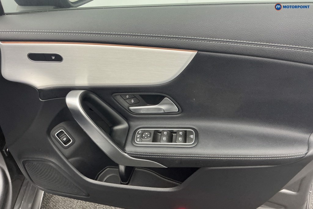 Mercedes-Benz CLA Amg Line Automatic Petrol Coupe - Stock Number (1586323) - 21st supplementary image