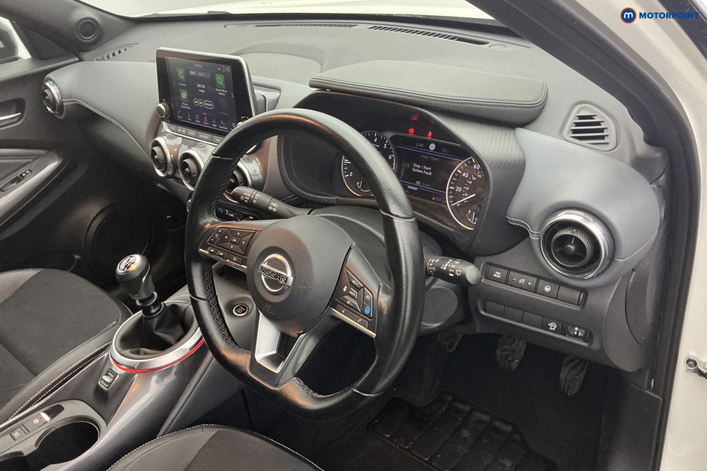 Nissan Juke Tekna Manual Petrol SUV - Stock Number (1587396) - 7th supplementary image