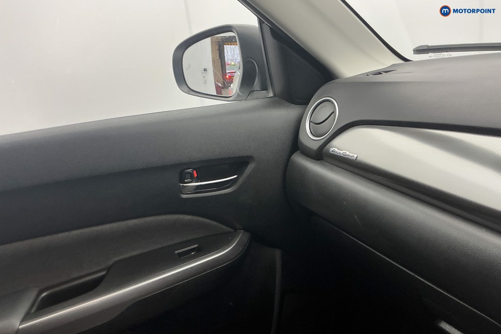 Suzuki Vitara Sz5 Allgrip Manual Petrol SUV - Stock Number (1587531) - 16th supplementary image