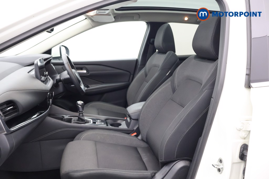 Nissan Qashqai Premiere Edition Manual Petrol SUV - Stock Number (1587747) - 23rd supplementary image