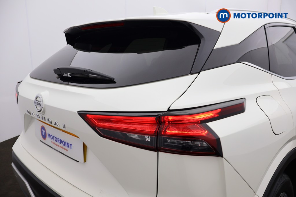 Nissan Qashqai Premiere Edition Manual Petrol SUV - Stock Number (1587747) - 26th supplementary image