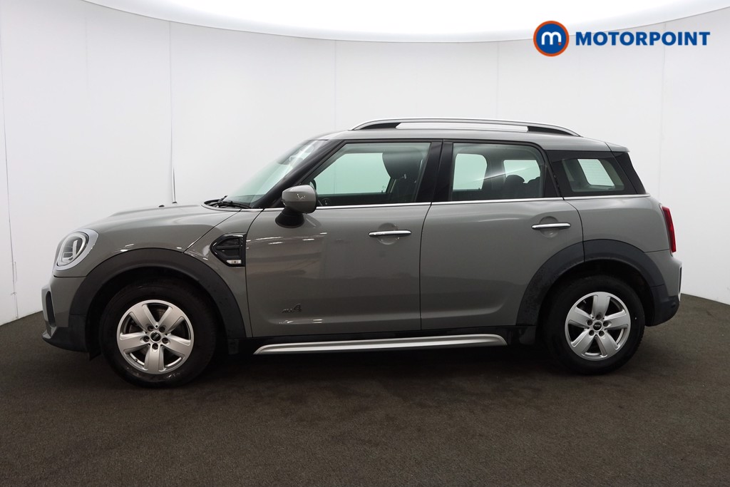 Mini Countryman Cooper Classic Automatic Petrol SUV - Stock Number (1588104) - Passenger side