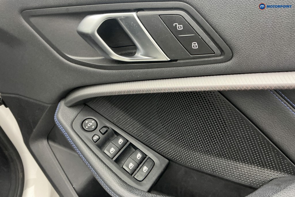 BMW 2 Series M Sport Automatic Diesel Saloon - Stock Number (1589155) - 23rd supplementary image