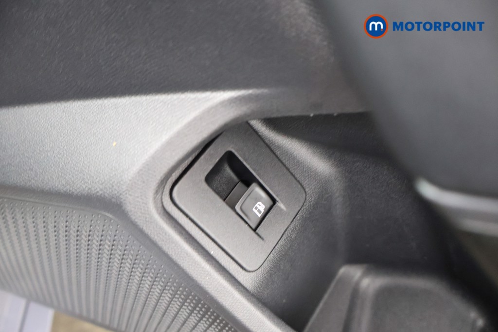 Seat Cupra Leon First Edition Automatic Petrol Plug-In Hybrid Hatchback - Stock Number (1589622) - 18th supplementary image