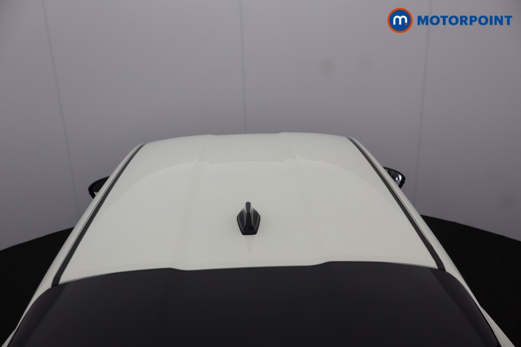 Nissan Juke N-Connecta Manual Petrol SUV - Stock Number (1591361) - 35th supplementary image