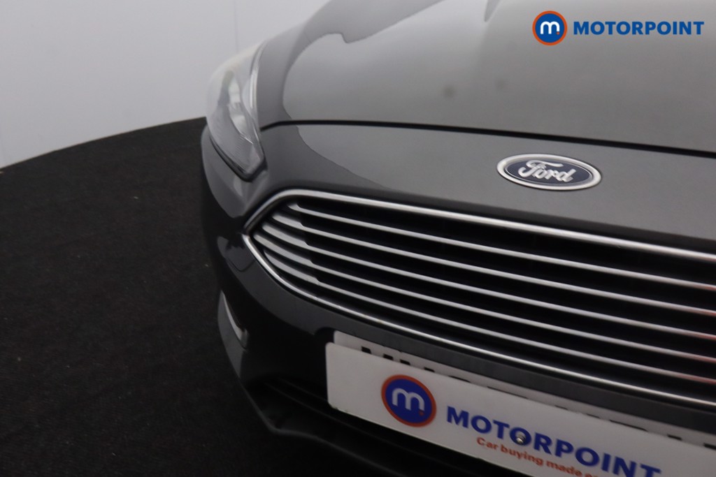 Ford Focus Titanium Automatic Petrol Hatchback - Stock Number (1591565) - 24th supplementary image