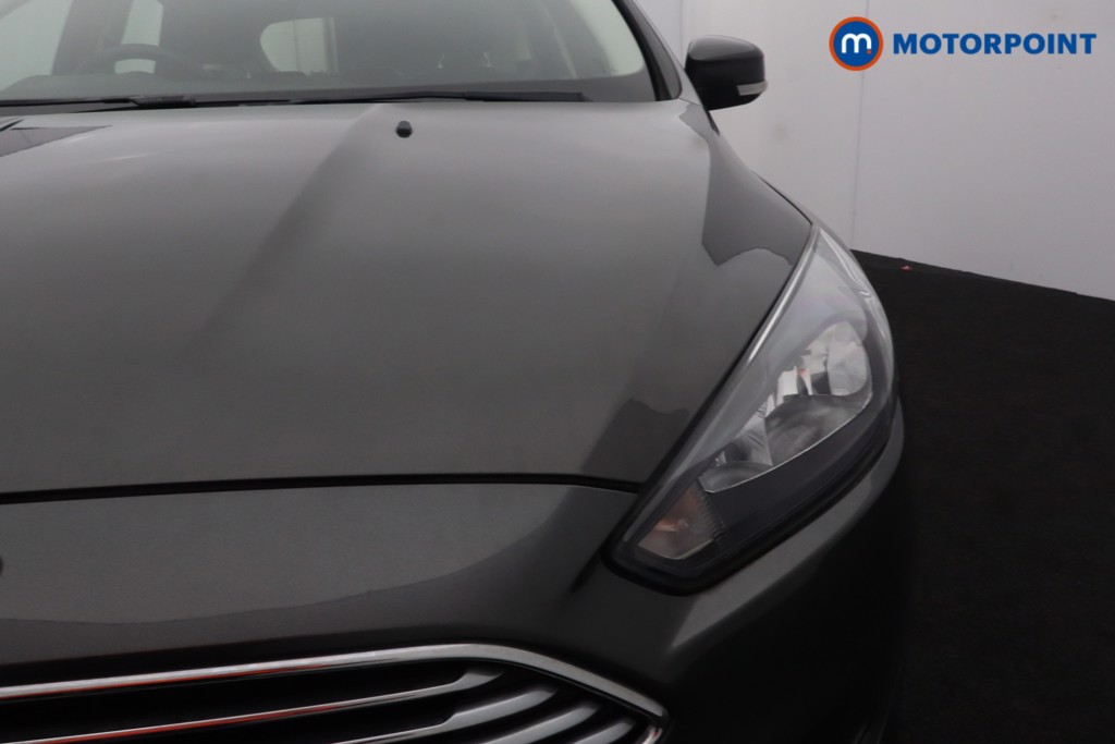 Ford Focus Titanium Automatic Petrol Hatchback - Stock Number (1591565) - 25th supplementary image