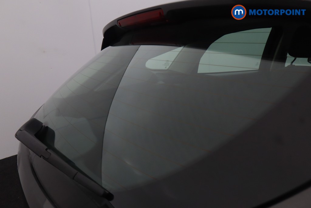 Ford Focus Titanium Automatic Petrol Hatchback - Stock Number (1591565) - 29th supplementary image