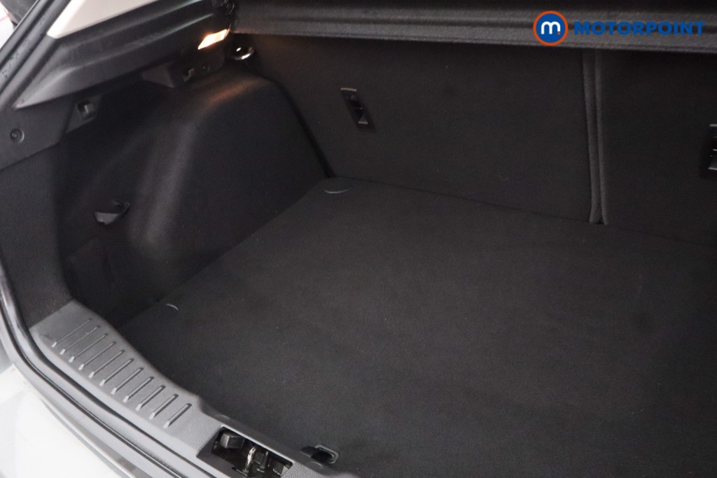 Ford Focus Titanium Automatic Petrol Hatchback - Stock Number (1591565) - 32nd supplementary image