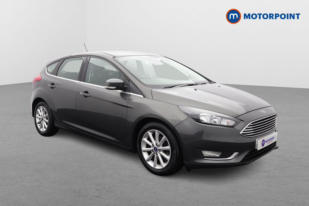 Ford Focus Titanium Automatic Petrol Hatchback - Stock Number (1591565) - Drivers side front corner