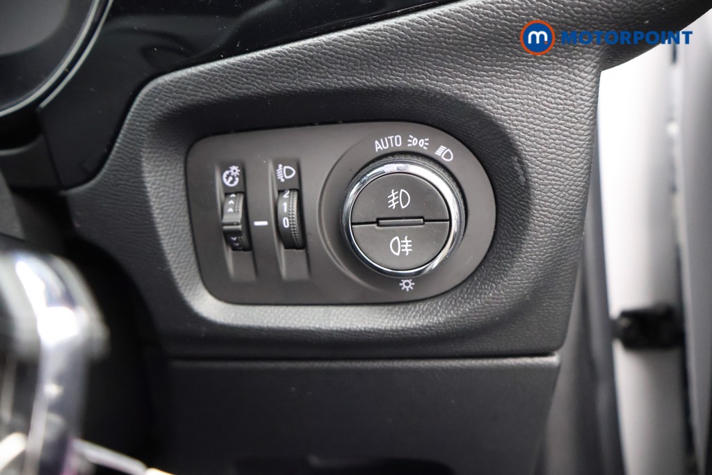 Vauxhall Corsa GS Manual Petrol Hatchback - Stock Number (1592354) - 16th supplementary image