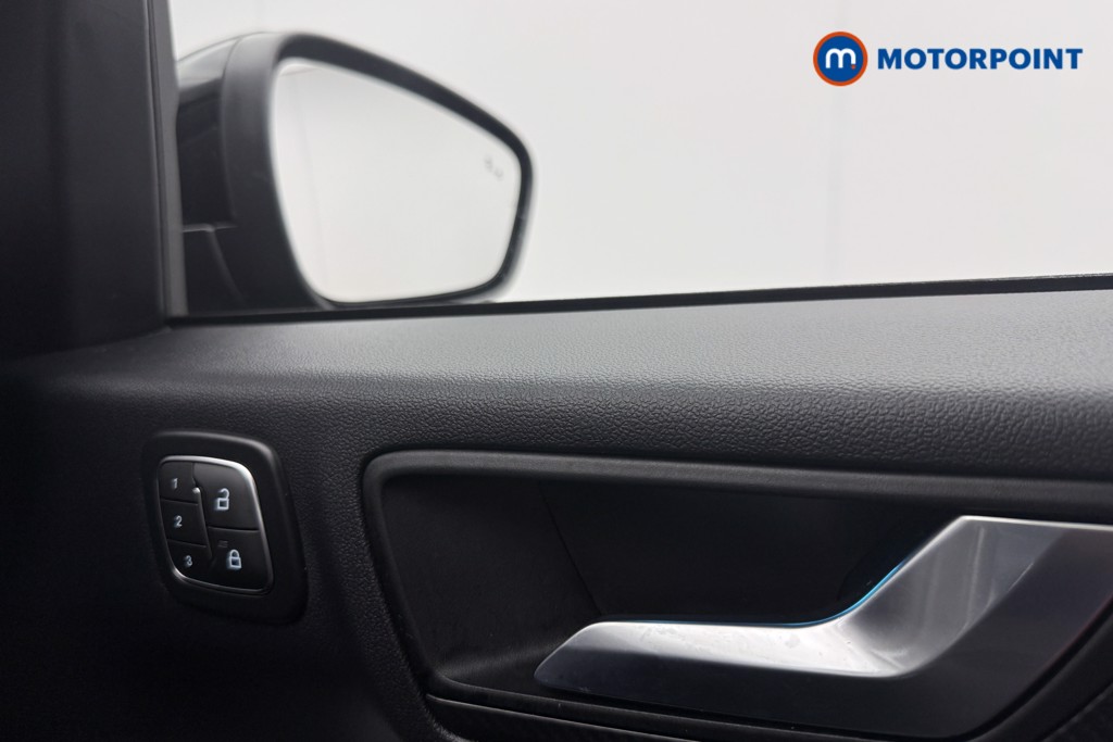 Ford Kuga St-Line X Automatic Petrol Plug-In Hybrid SUV - Stock Number (1592963) - 13th supplementary image