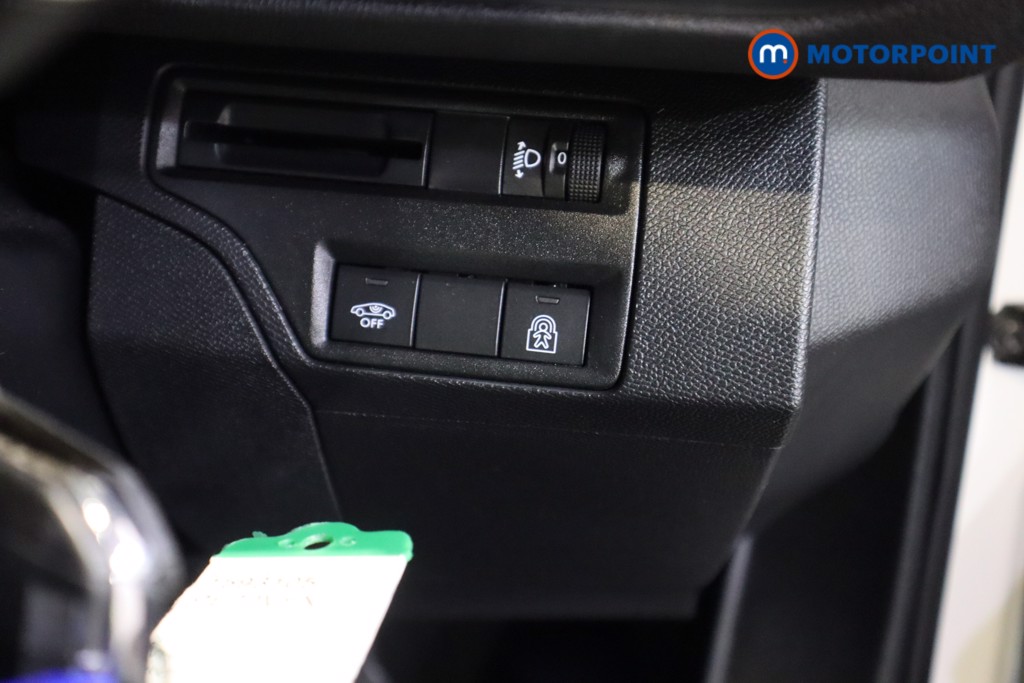 Peugeot 5008 Allure Automatic Petrol SUV - Stock Number (1593105) - 17th supplementary image