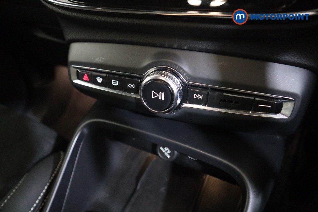 Volvo Xc40 Ultimate Automatic Electric SUV - Stock Number (1593471) - 7th supplementary image