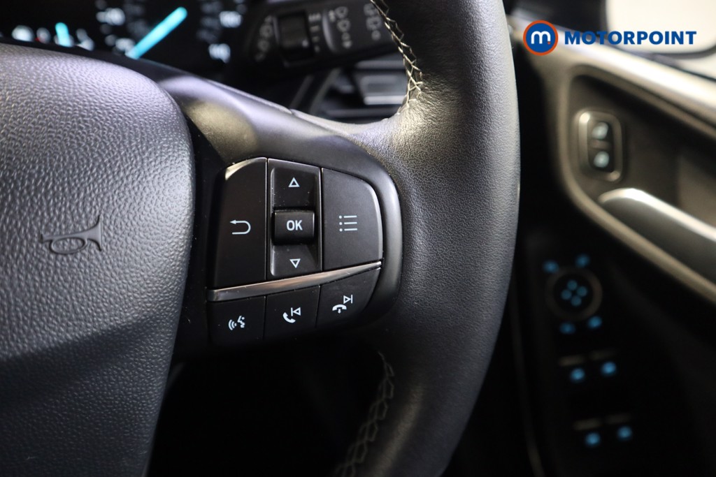 Ford Fiesta Active X Manual Petrol Hatchback - Stock Number (1593922) - 4th supplementary image