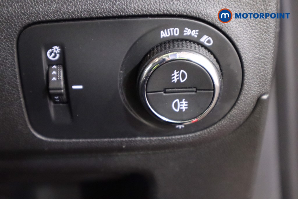 Vauxhall Crossland Elite Automatic Petrol SUV - Stock Number (1593967) - 15th supplementary image