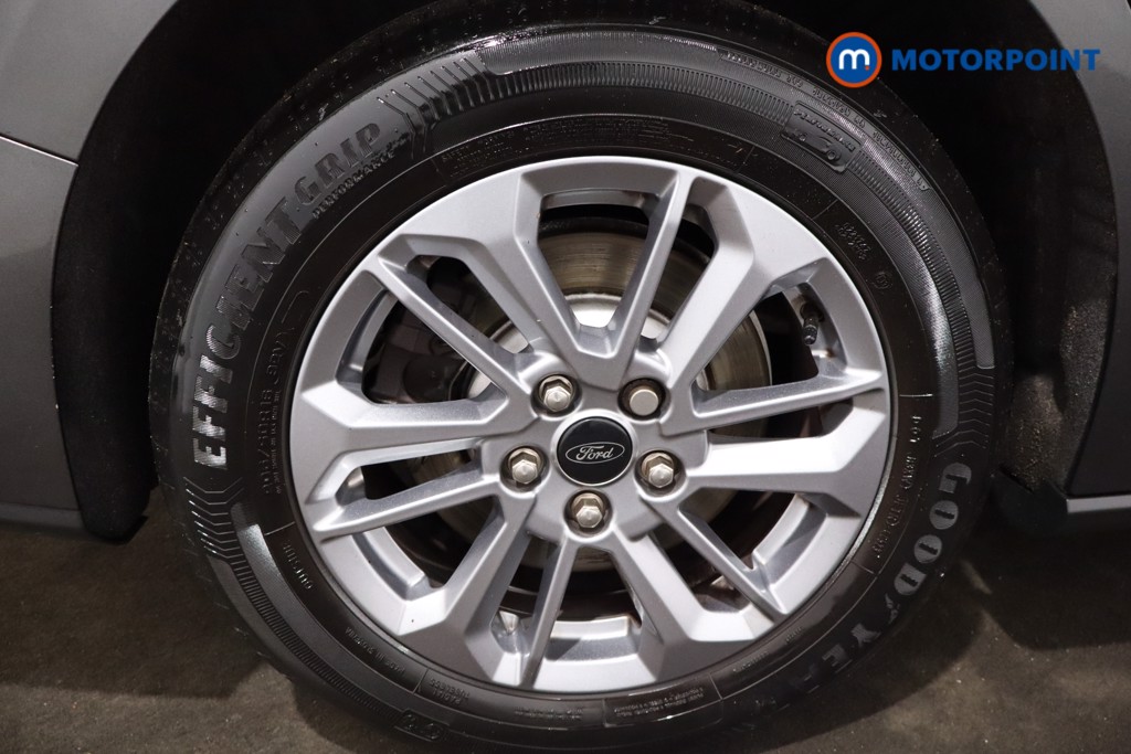 Ford Focus Titanium Manual Petrol Estate - Stock Number (1594016) - 9th supplementary image