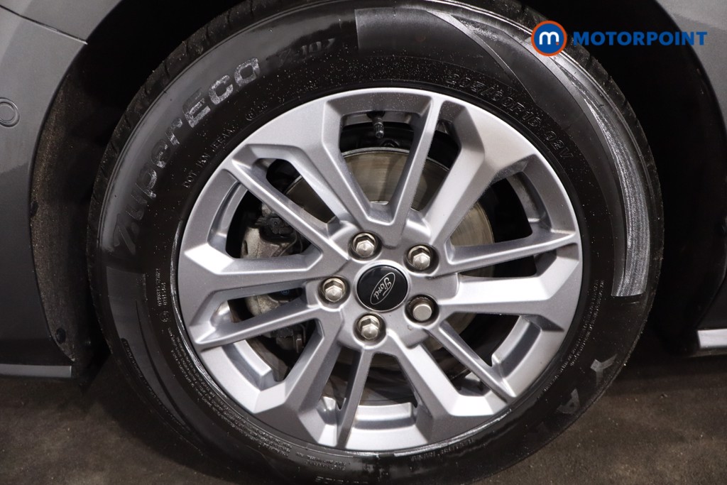 Ford Focus Titanium Manual Petrol Estate - Stock Number (1594016) - 11th supplementary image