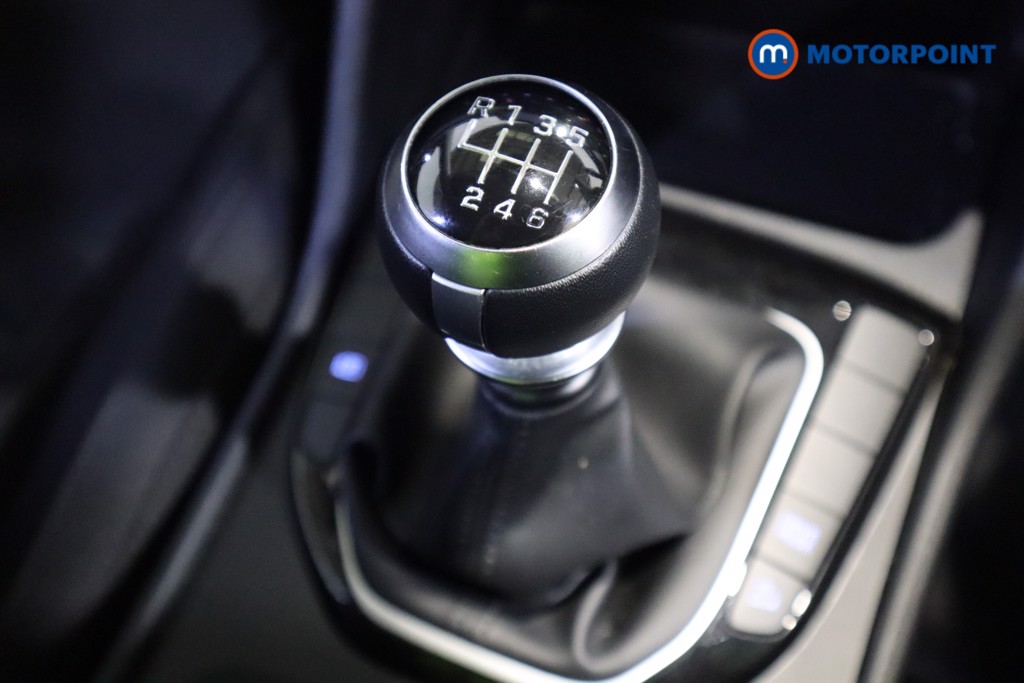 Hyundai Tucson Se Connect Manual Petrol SUV - Stock Number (1594220) - 5th supplementary image