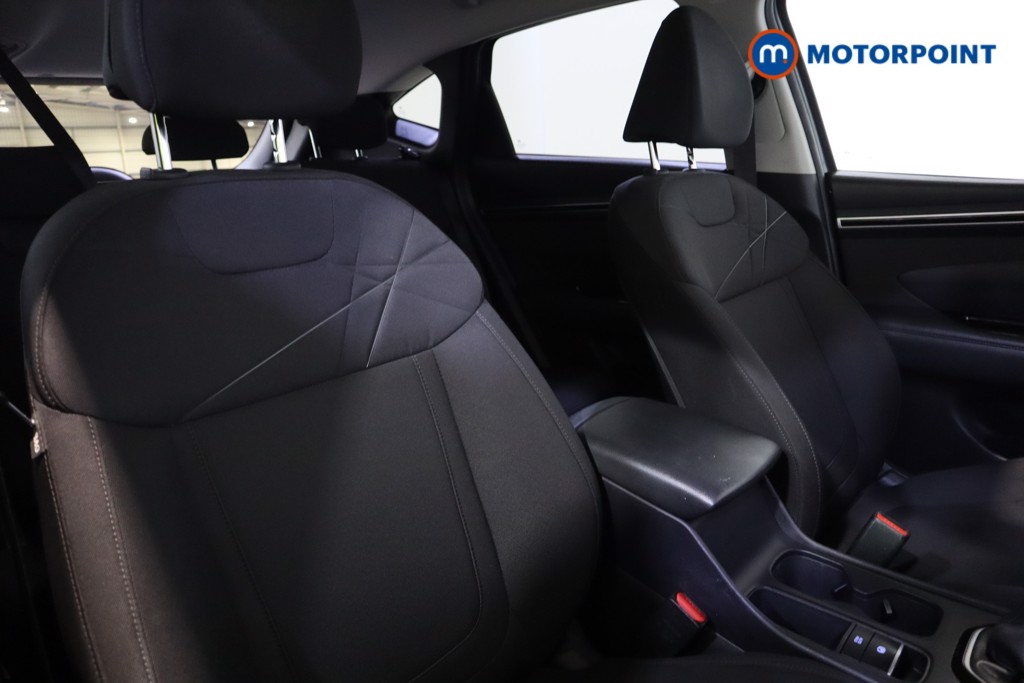 Hyundai Tucson Se Connect Manual Petrol SUV - Stock Number (1594220) - 18th supplementary image