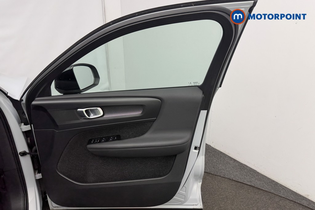 Volvo Xc40 R Design Automatic Electric SUV - Stock Number (1594313) - 20th supplementary image