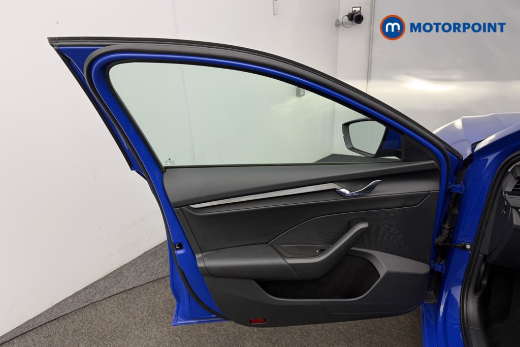 Skoda Octavia Se Technology Manual Petrol Hatchback - Stock Number (1594510) - 4th supplementary image