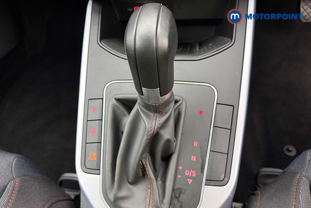 Seat Arona FR Automatic Petrol SUV - Stock Number (1594514) - 17th supplementary image