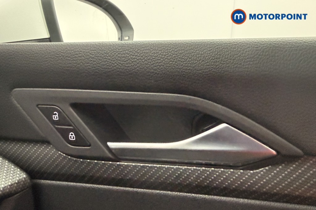 Volkswagen Golf R-Line Manual Petrol Hatchback - Stock Number (1594556) - 14th supplementary image