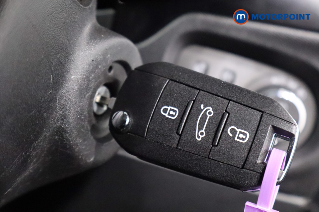 Vauxhall Corsa GS Automatic Petrol Hatchback - Stock Number (1595018) - 13th supplementary image