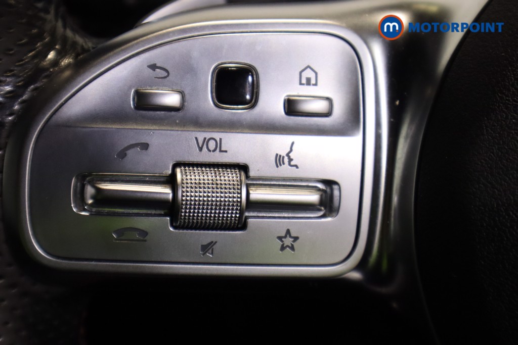 Mercedes-Benz A Class Amg Line Automatic Diesel Saloon - Stock Number (1595276) - 8th supplementary image