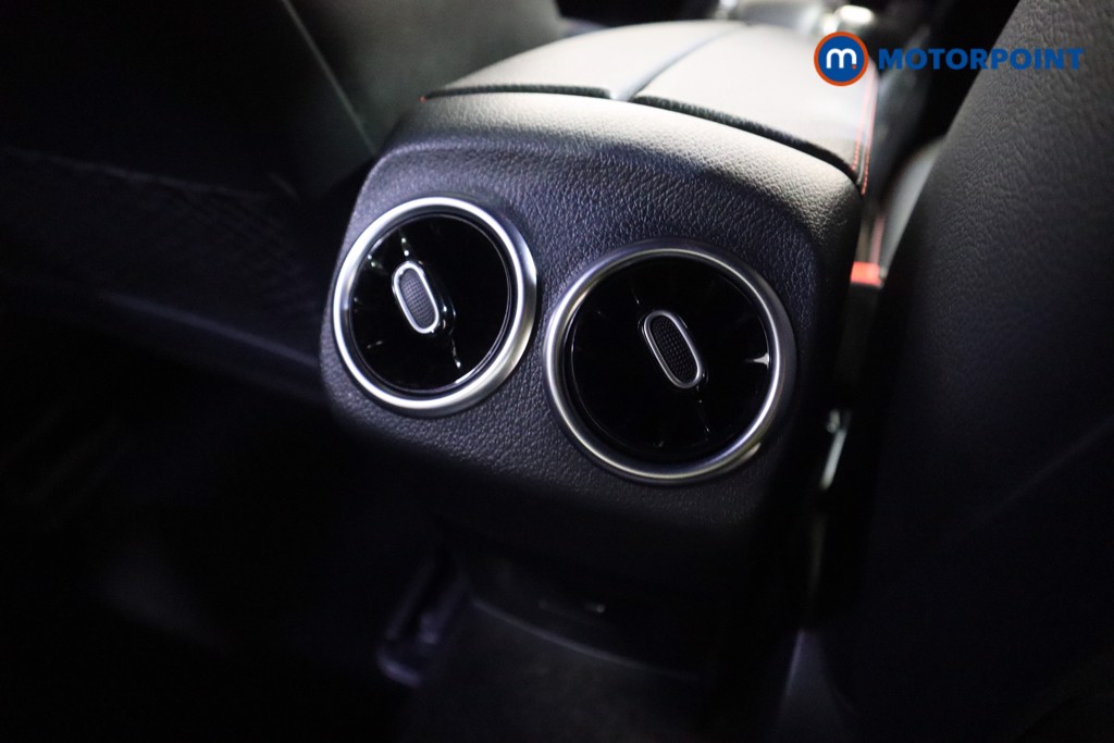 Mercedes-Benz A Class Amg Line Automatic Diesel Saloon - Stock Number (1595276) - 22nd supplementary image