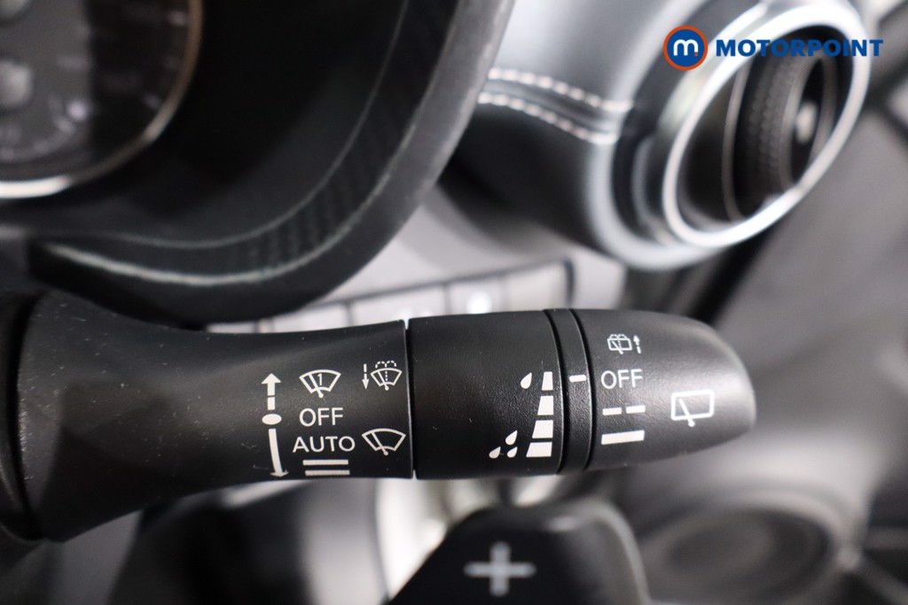 Nissan Juke Tekna Automatic Petrol SUV - Stock Number (1595530) - 18th supplementary image