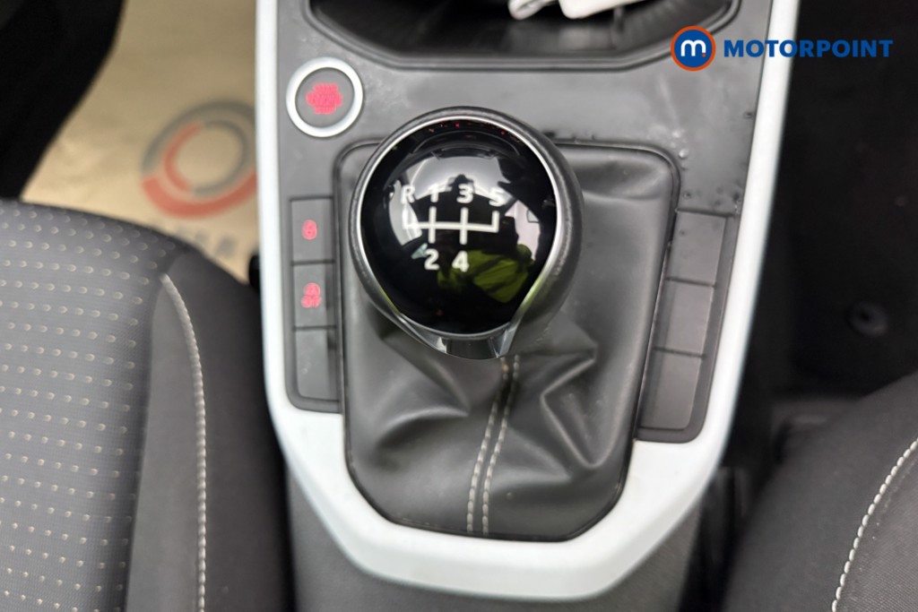 Seat Arona Se Edition Manual Petrol SUV - Stock Number (1595631) - 19th supplementary image