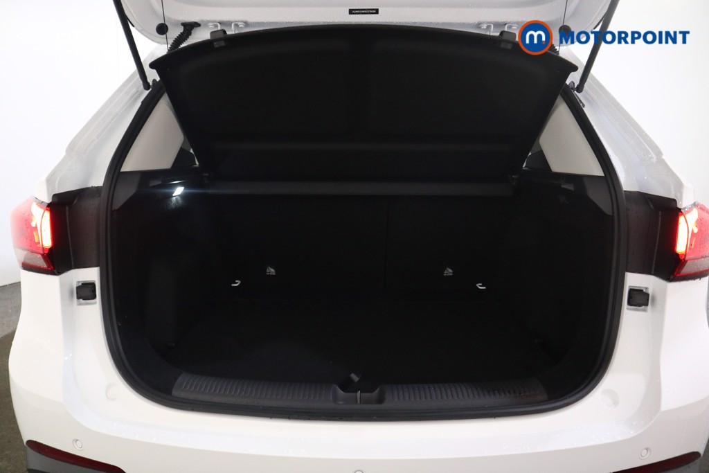 Mg Motor Uk ZS Trophy Automatic Petrol-Electric Hybrid SUV - Stock Number (1595782) - 17th supplementary image