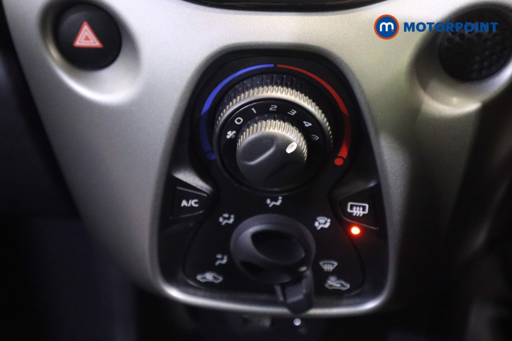 Peugeot 108 Active Automatic Petrol Hatchback - Stock Number (1595846) - 3rd supplementary image