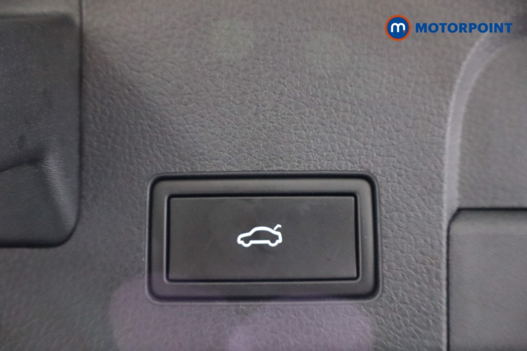 Volkswagen Arteon R-Line Manual Petrol Hatchback - Stock Number (1596105) - 39th supplementary image